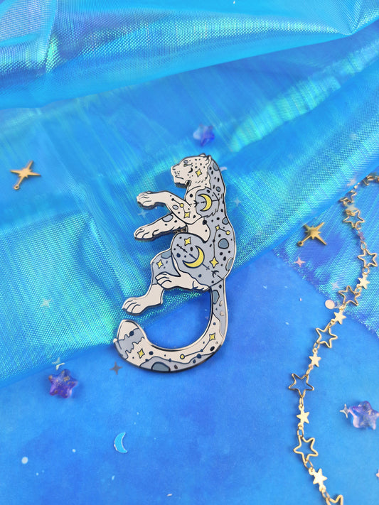 Moon Spirit | Collector Pin | Moon Cat | Mystical Creature | Constellation | Enamel Pin | Lapel Pin | Protector | Moon | ellyonart