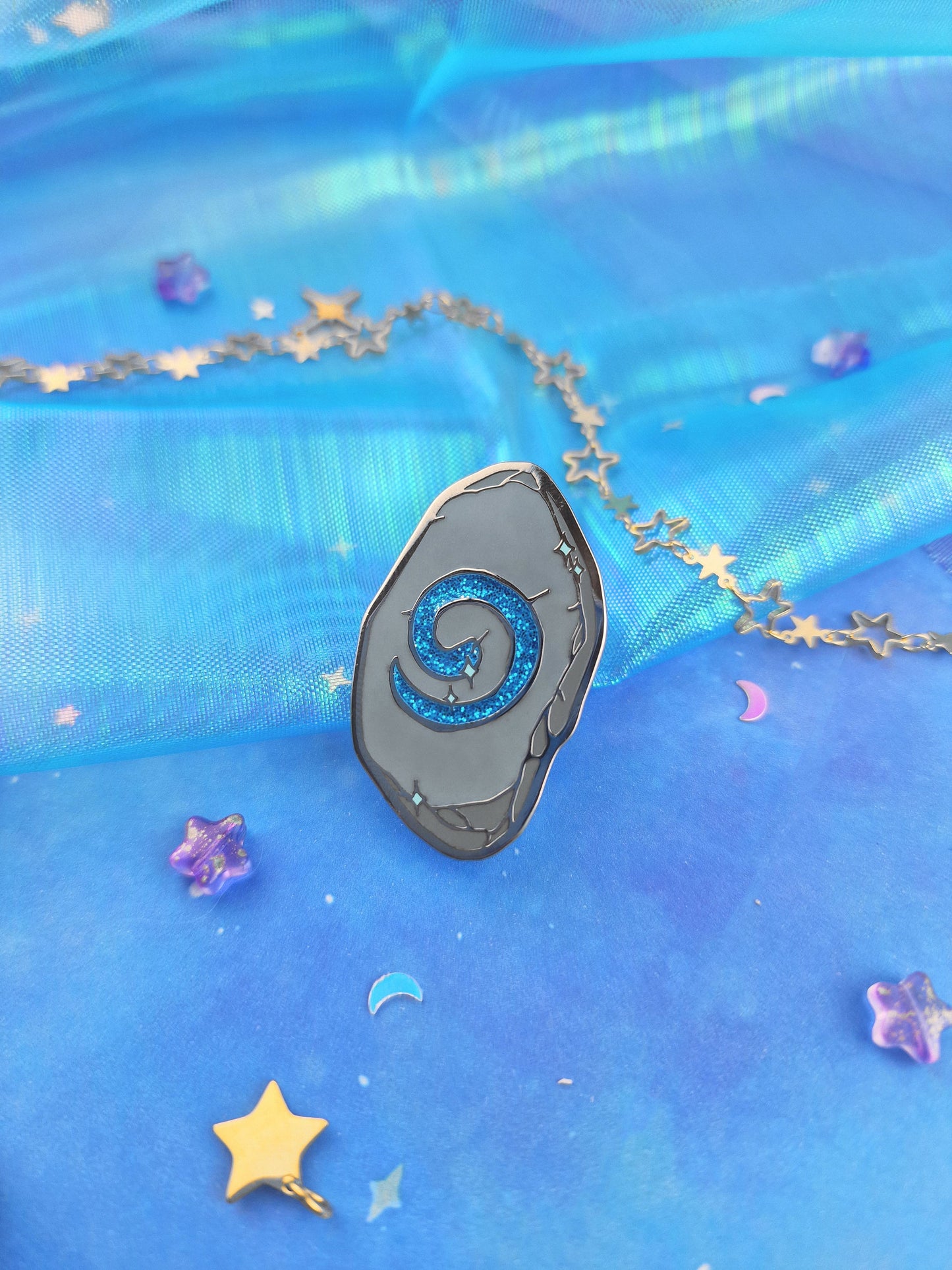 Stone of Hearth | Glitter | Blue Stone | Homebound | Inkeeper | Game inspired | ellyonart | Enamel Pin | Lapel Pin | Pin Badge | Fantasy