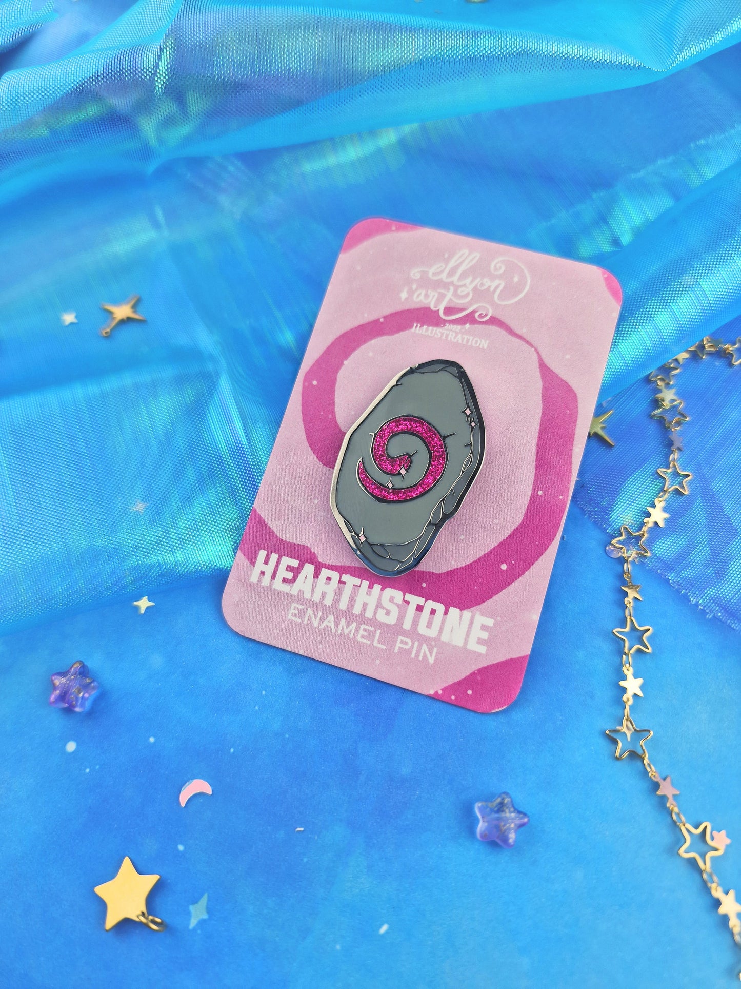 Stone of Hearth | Glitter | Pink Stone | Homebound | Inkeeper | Game inspired | ellyonart | Enamel Pin | Lapel Pin | Pin Badge | Fantasy