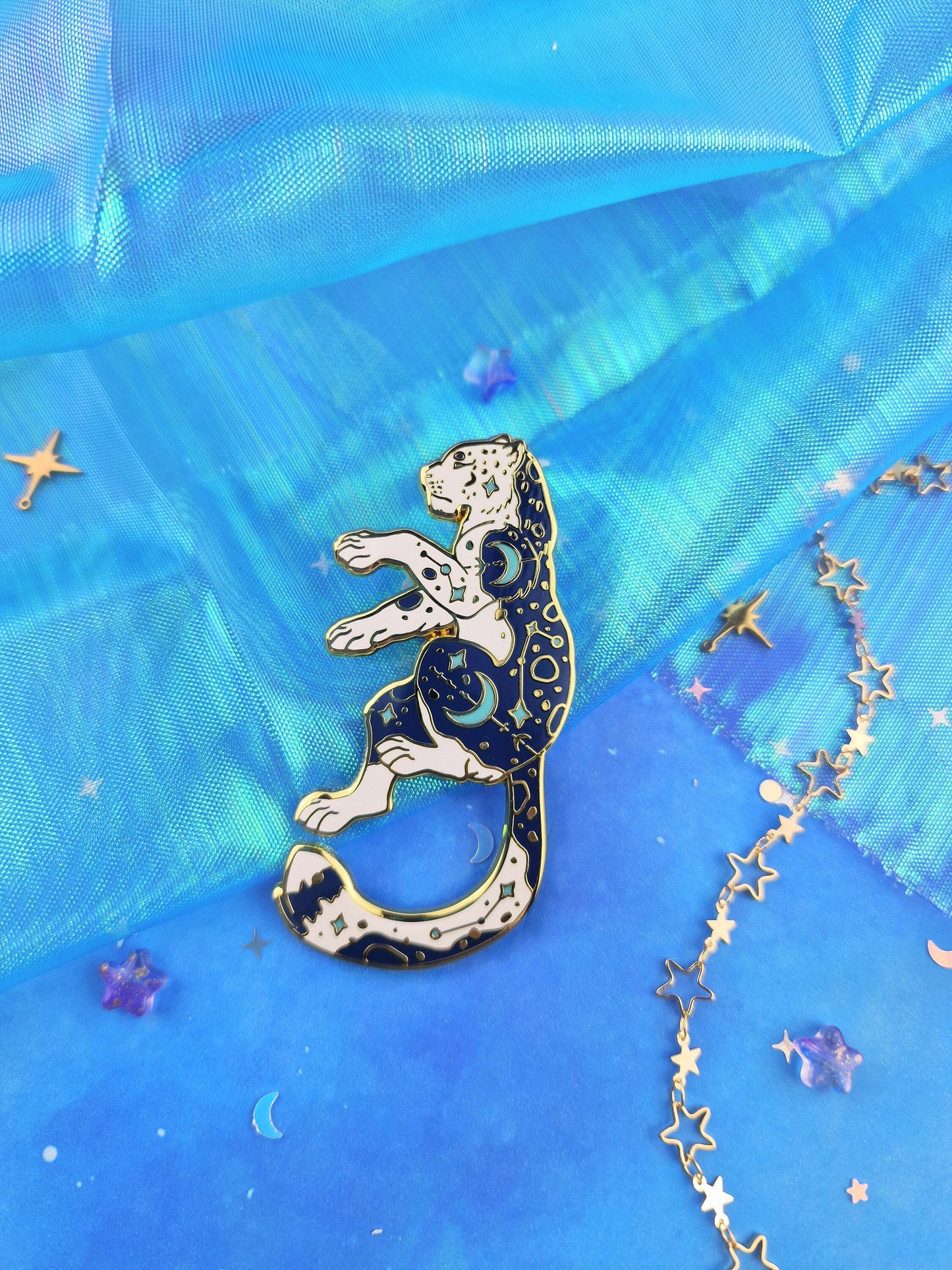 Moon Spirit | Collector Pin | Moon Cat | Mystical Creature | Constellation | Enamel Pin | Lapel Pin | Protector | Moon | ellyonart