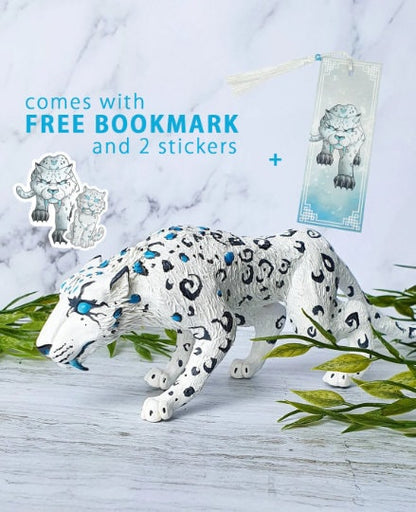 White Leopard | Snow Leopard | Spirit Animal | Cat | Fantasy | Magical | Game themed | Figure | Figurine | Sculpture | ellyonart