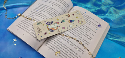 Dreamy Garden Cat Bookmark | Cute Cottagecore Aesthetic | Moon & Stars | Cozy Reading Gift | Beige Floral Design | Book Lover Accessory