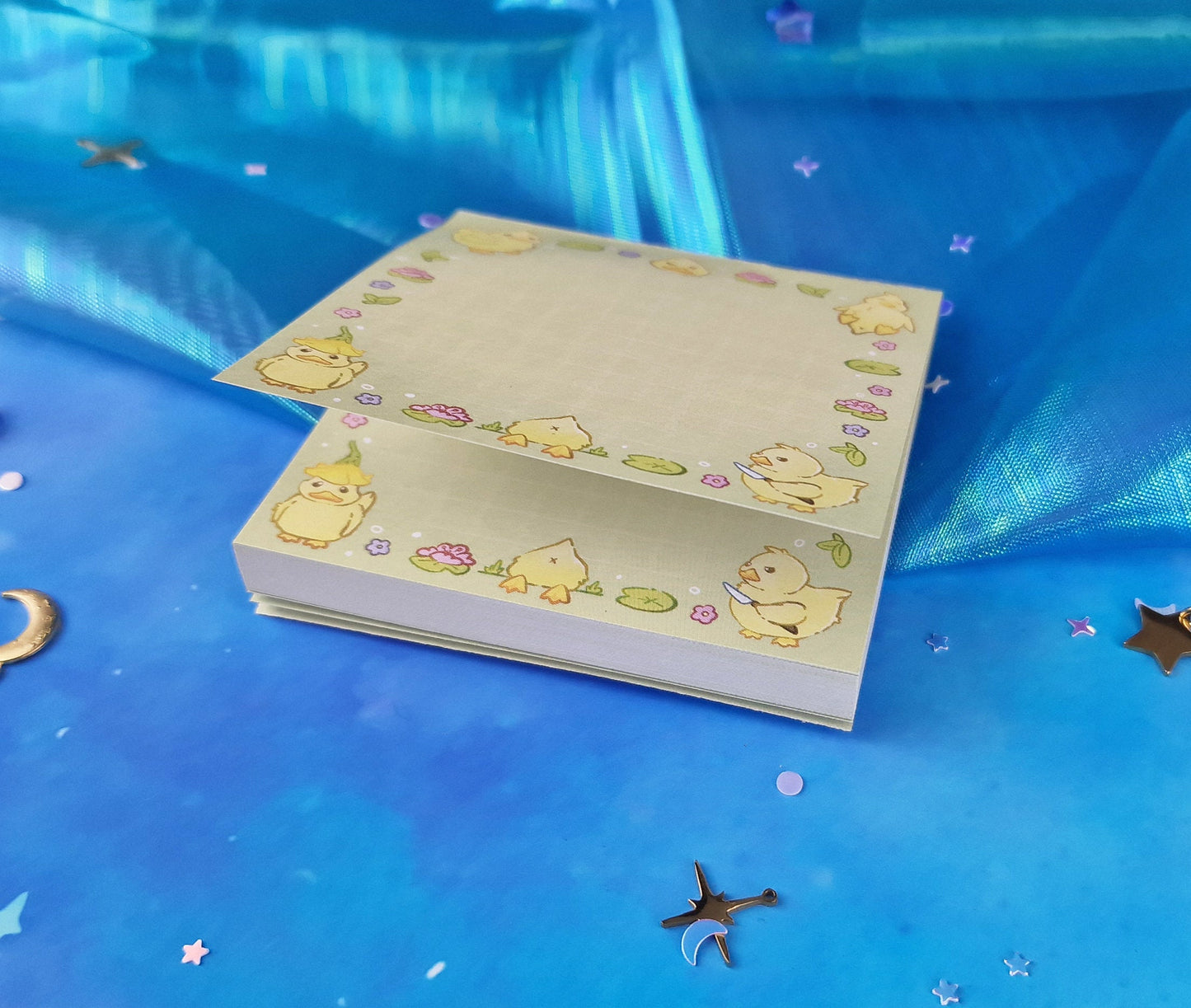 Feathers the Duck | Duckies | Memo Pad | Scrapbooking | Journaling | Planning | Decorating | Flowers | Planner Pad | ellyonart