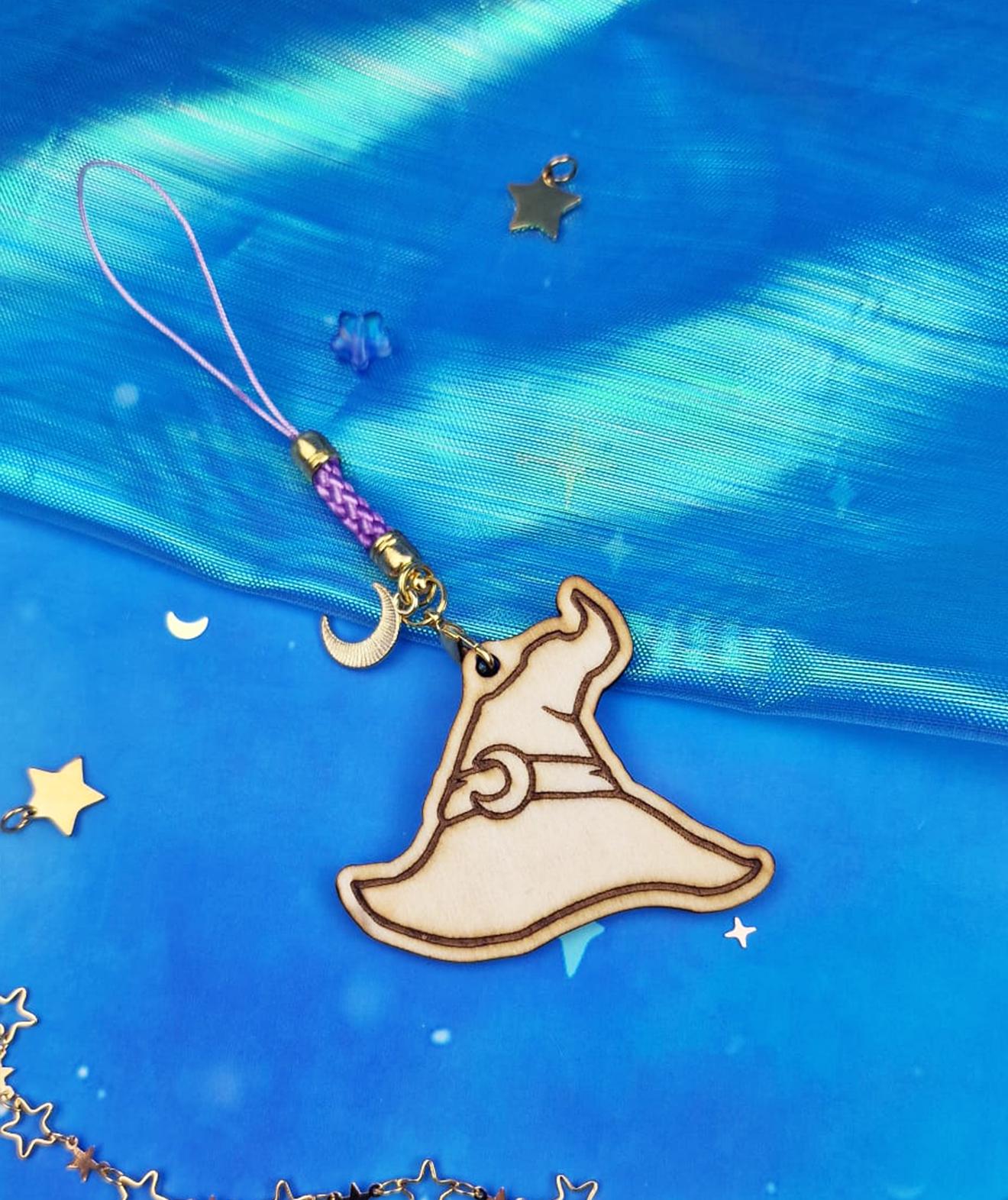 Witch Essentials | Spell Book | Magical Witch | Wooden Keyring | Hat | Cat | ellyonart | Halloween | Witch aesthetic | Engraved Keyring